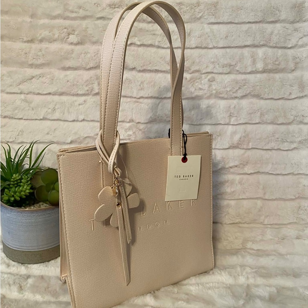 ❤️Flash SALE❤️✨🆕✨Brand New Ted Baker Small Tote Bag